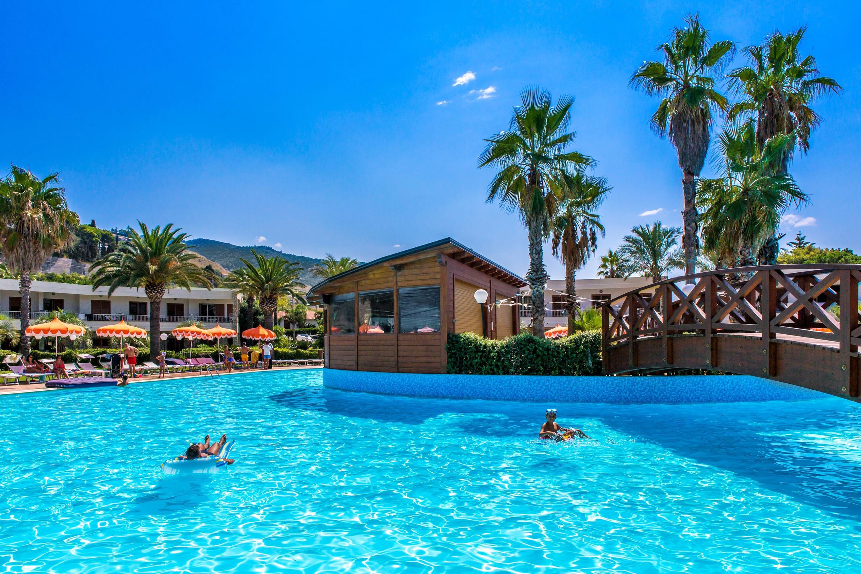 Club Residence La Castellana Mare Бельведере-Мариттимо Экстерьер фото