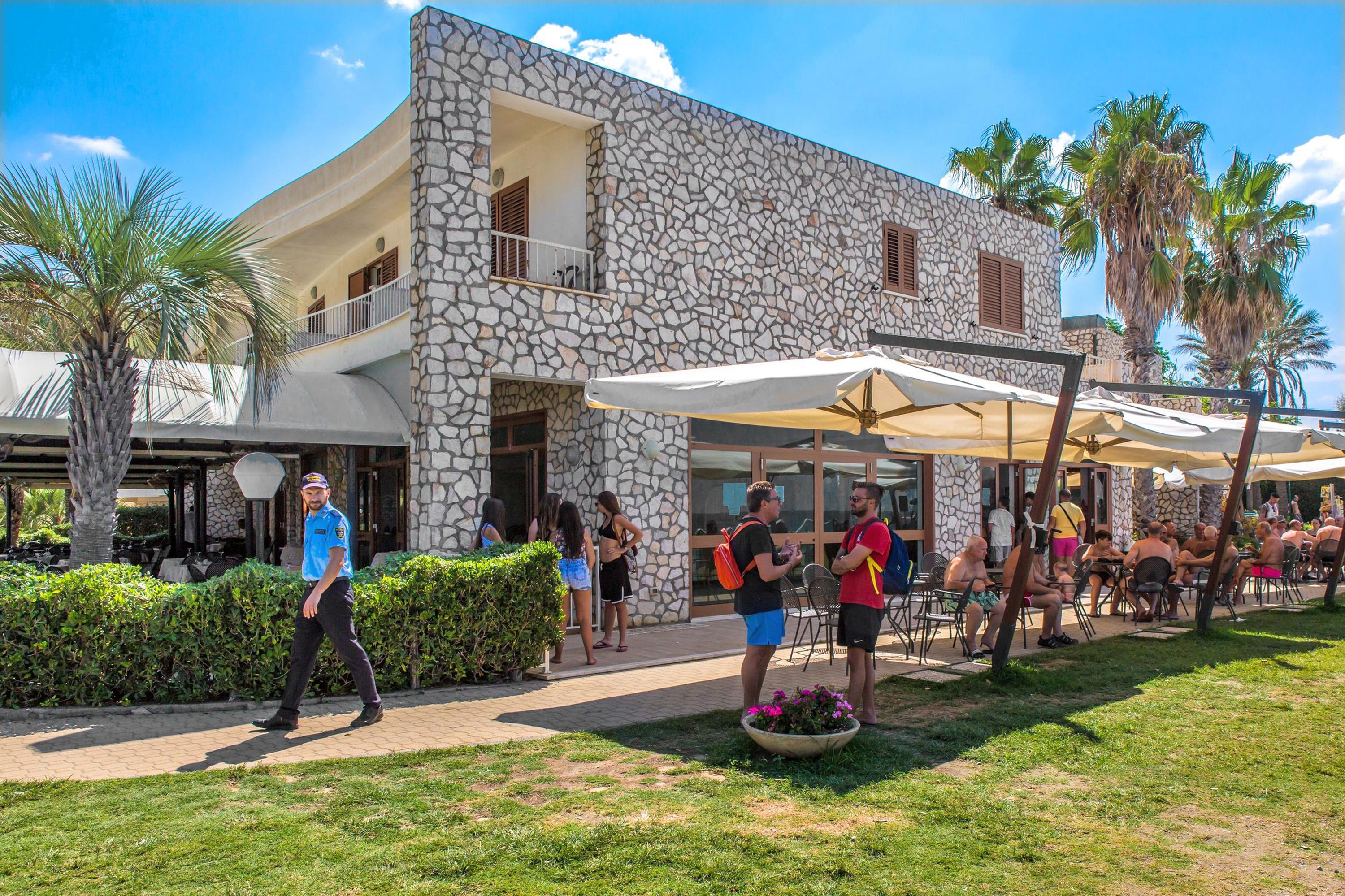 Club Residence La Castellana Mare Бельведере-Мариттимо Экстерьер фото