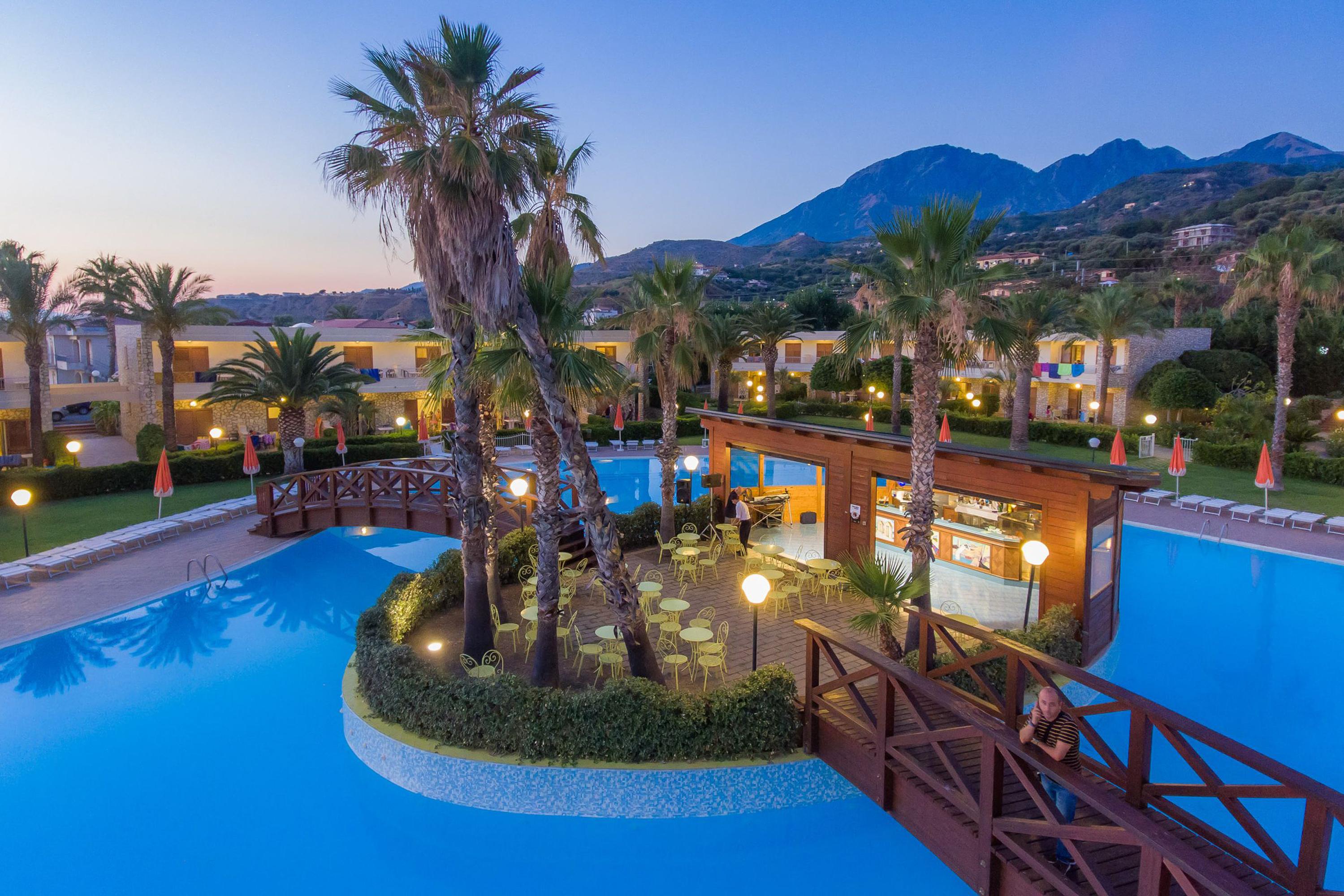 Club Residence La Castellana Mare Бельведере-Мариттимо Экстерьер фото