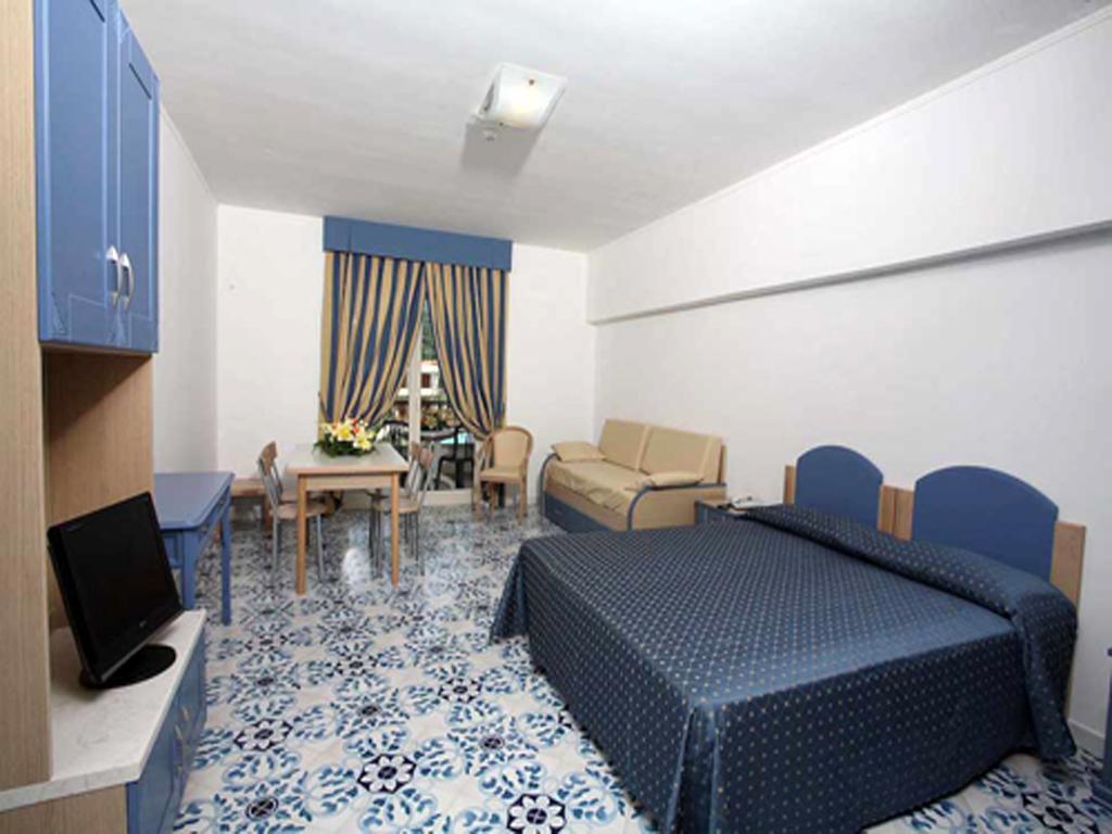 Club Residence La Castellana Mare Бельведере-Мариттимо Номер фото