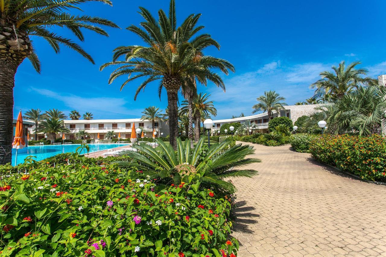 Club Residence La Castellana Mare Бельведере-Мариттимо Экстерьер фото