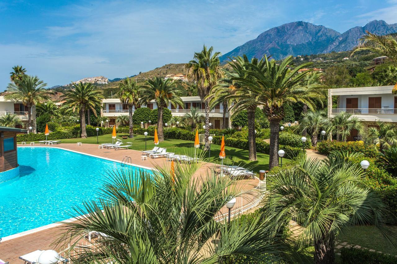 Club Residence La Castellana Mare Бельведере-Мариттимо Экстерьер фото