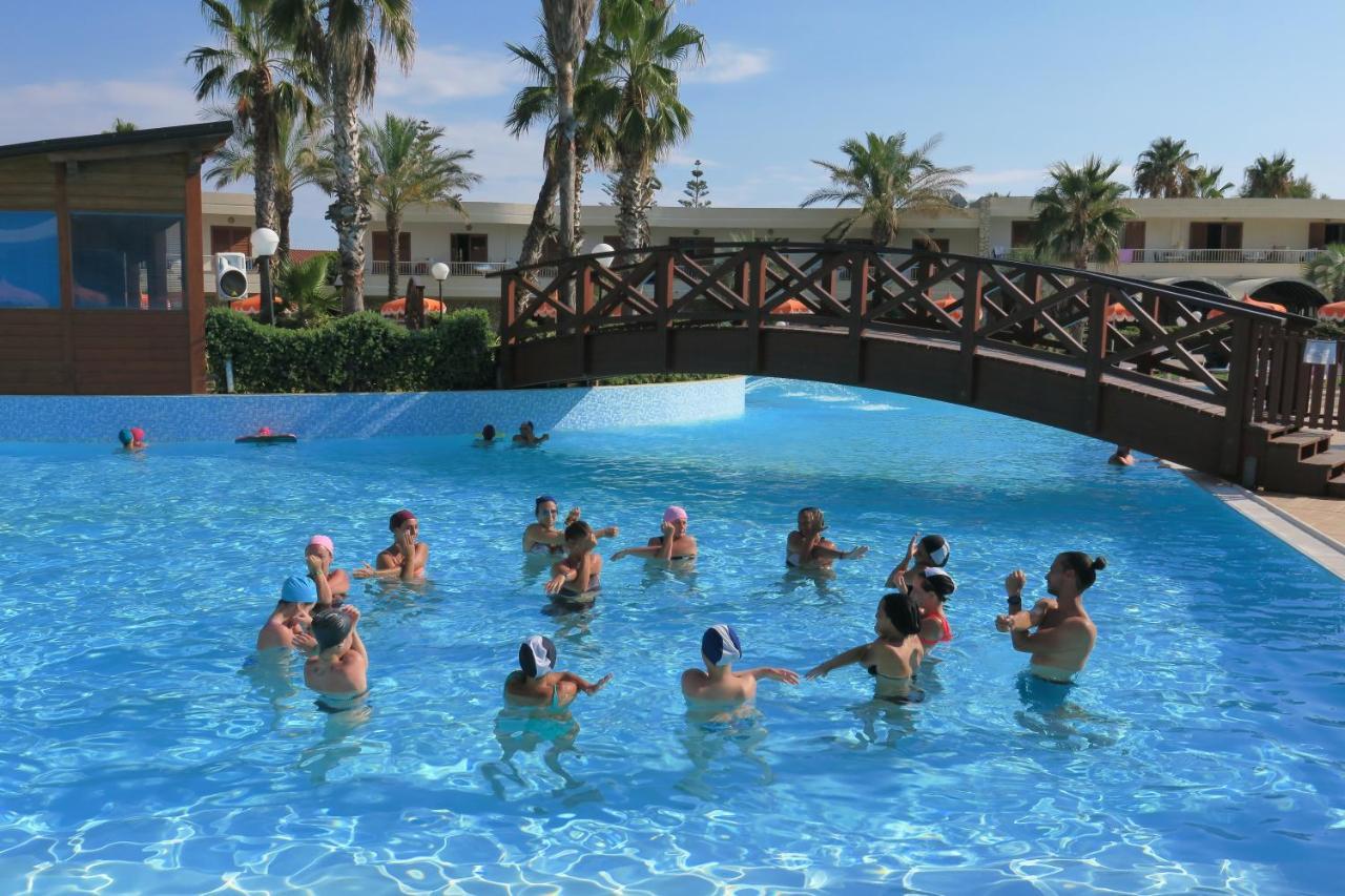 Club Residence La Castellana Mare Бельведере-Мариттимо Экстерьер фото